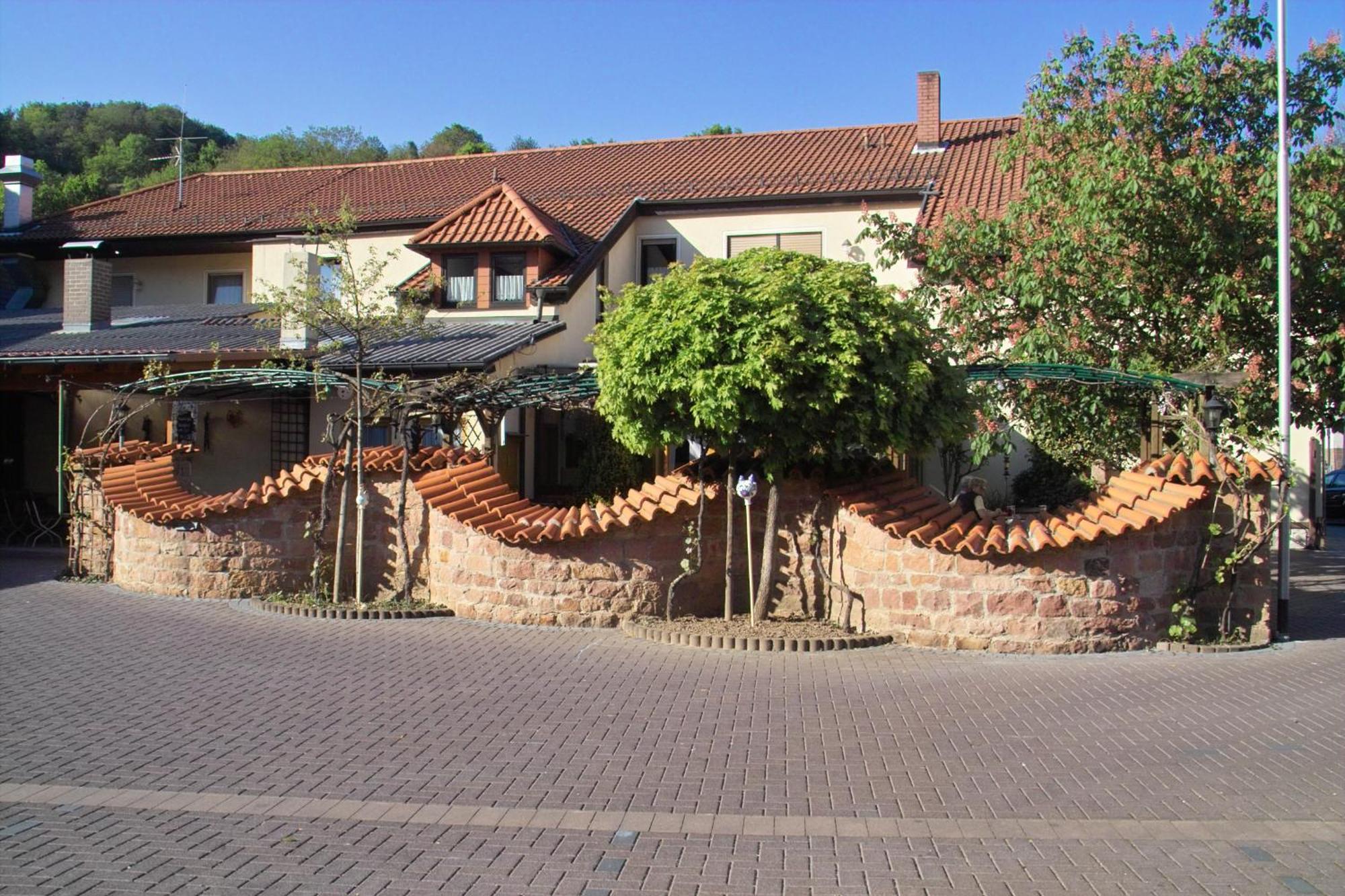 Gasthof Zur Krone Leidersbach Eksteriør bilde